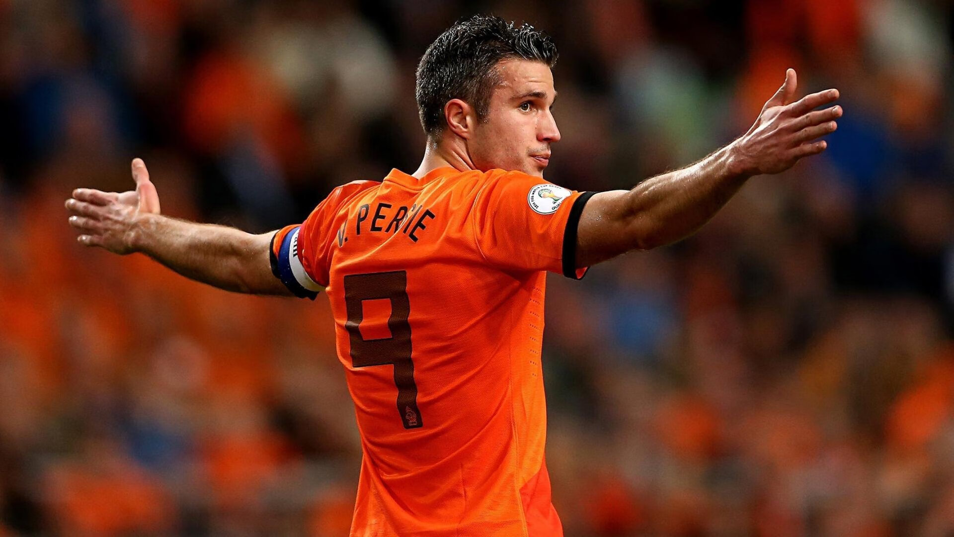 开云体育入口-那些年，我们追的“候鸟”巨星：跨队效力的策略考量，候鸟群体